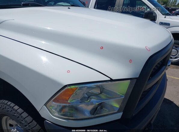 3C6UR5HL2GG307105 2016 RAM 2500 Белый Вид спереди