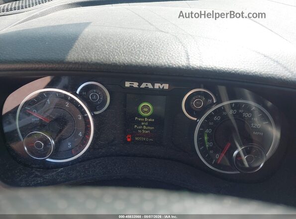 3C6UR5HL6RG141027 2024 RAM 2500 White უკანა სავარძლების ხედი