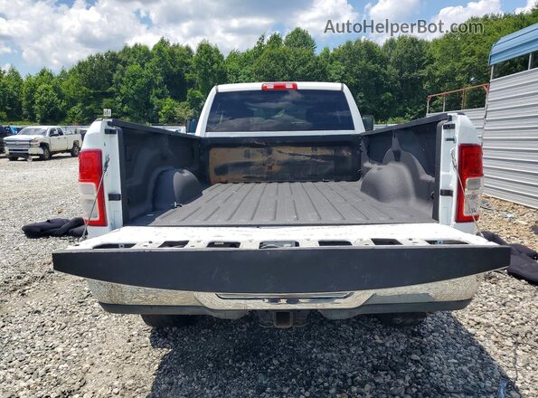 3C6UR5JL2KG689073 2019 RAM 2500 White Widok z tyłu
