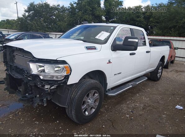 3C6UR5JL9RG343497 2024 RAM 2500 White Przód lewy
