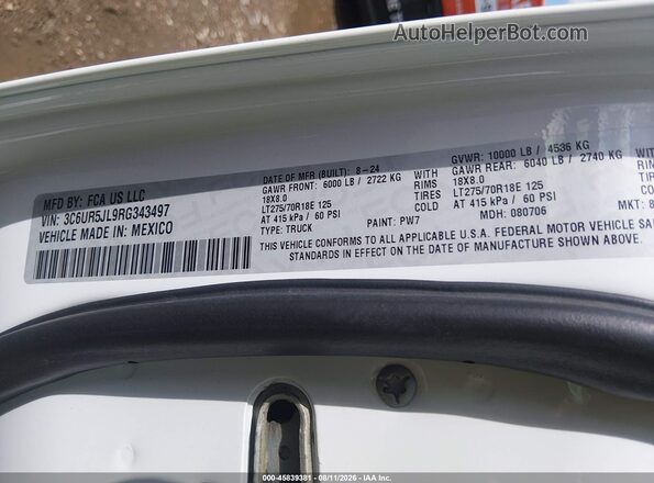 3C6UR5JL9RG343497 2024 RAM 2500 White Widok komory silnika