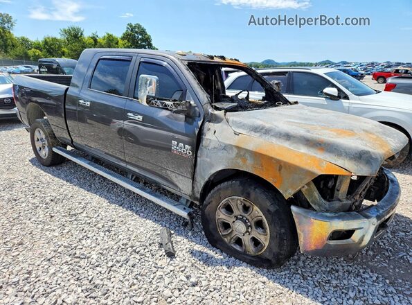 3C6UR5ML4JG232839 2018 RAM 2500 Угольный Передняя правая четверть