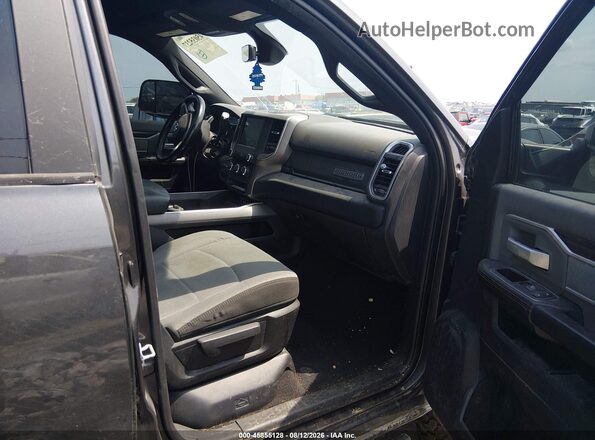 3C6UR5ML9MG556907 2021 RAM 2500 Black Front interior view