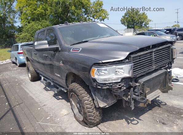 3C6UR5ML9MG556907 2021 RAM 2500 Black Rear interior view