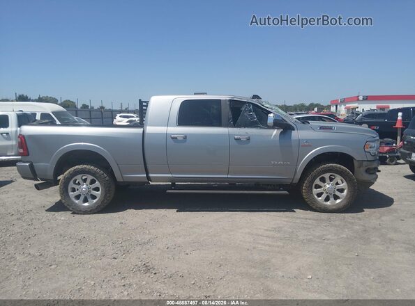 3C6UR5NL6MG681636 2021 RAM 2500 Silver Vista interior trasera