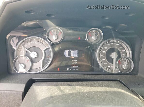 3C6UR5PJ4GG295183 2016 RAM 2500 White Սարքավորումների վահանակի տեսք