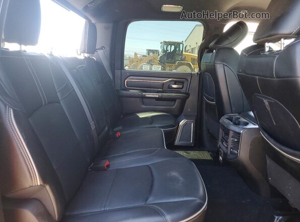 3C6UR5SL1KG530740 2019 RAM 2500 Gray Rear seats view
