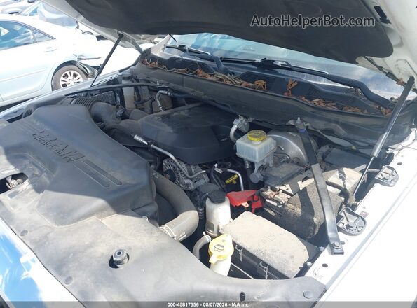 3C7WR4HJ4NG142684 2022 RAM 2500 White Rear view