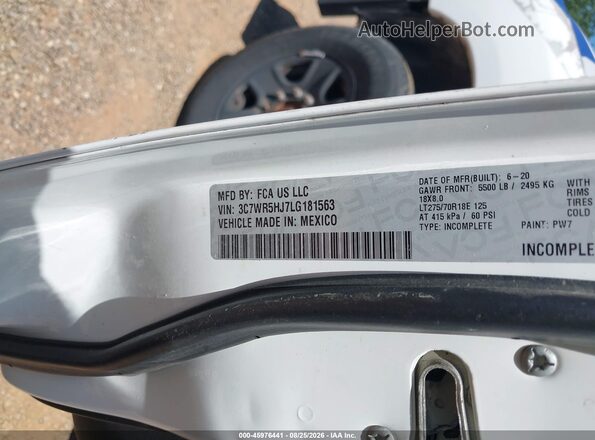 3C7WR5HJ7LG181563 2020 RAM 2500 White Engine compartment view