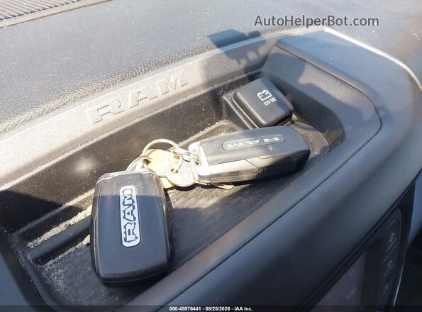 3C7WR5HJ7LG181563 2020 RAM 2500 White Dashboard view