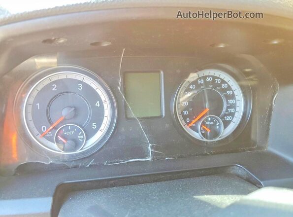 3C7WRLAL8HG619692 2017 RAM 4500 Orange Вид щитка приладів