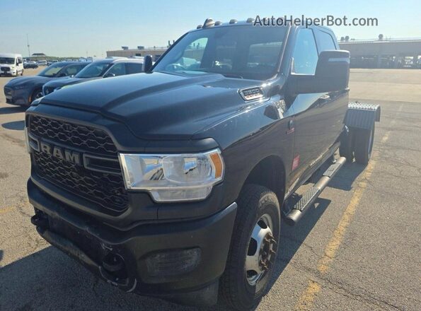3C7WRTCLXPG650664 2023 RAM 3500 Black Հետևի ձախ