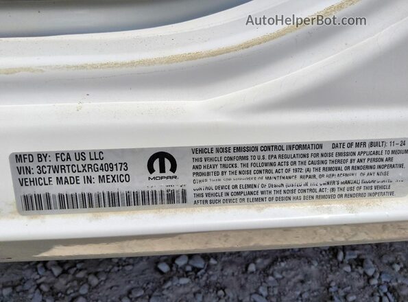 3C7WRTCLXRG409173 2024 RAM 3500 White Widok komory silnika