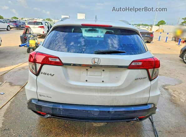 3CZRU5H10LM703048 2020 HONDA HR-V White Rear view