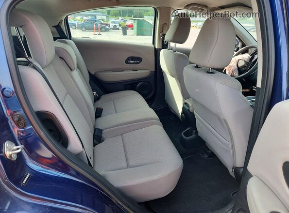 3CZRU5H31HG705477 2017 HONDA HR-V Blue Widok wnętrza z tyłu