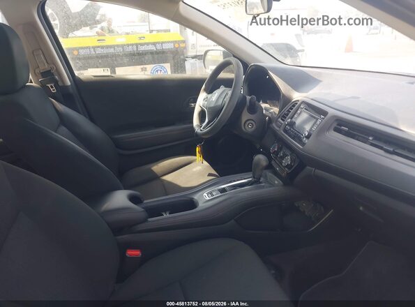 3CZRU5H31JM715644 2018 HONDA HR-V Gray Widok wnętrza z przodu