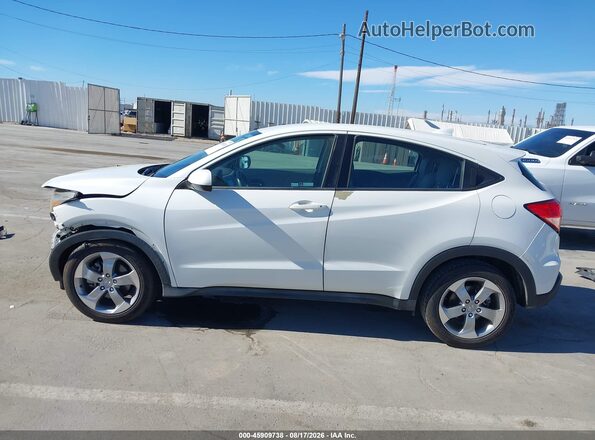 3CZRU5H31JM717992 2018 HONDA HR-V Белый 