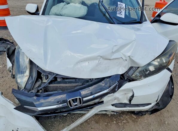 3CZRU5H31JM720598 2018 HONDA HR-V White Вид задньої частини салону