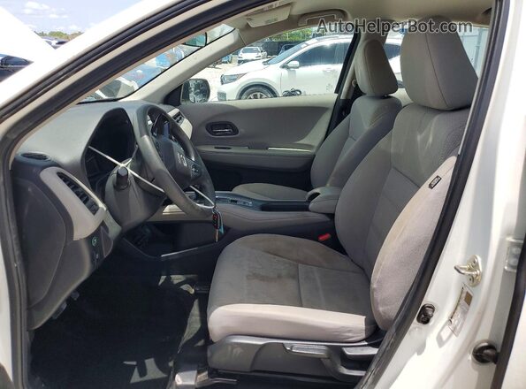 3CZRU5H33HM702873 2017 HONDA HR-V White Սալոնի դիմացի տեսք