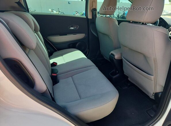 3CZRU5H38MM727441 2021 HONDA HR-V White Вид задньої частини салону