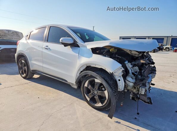 3CZRU5H50JM723638 2018 HONDA HR-V White Front right