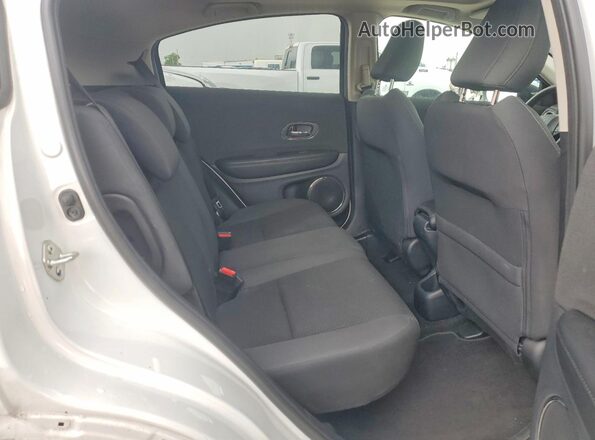 3CZRU5H50MM723062 2021 HONDA HR-V White Rear seats view
