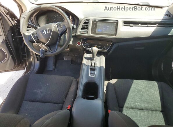 3CZRU5H53JM713895 2018 HONDA HR-V Black Dashboard view