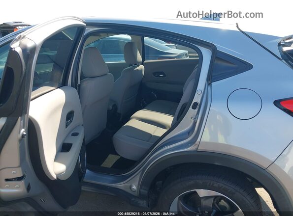 3CZRU5H56JM710991 2018 HONDA HR-V Серебряный Вид наклейки с VIN-кодом