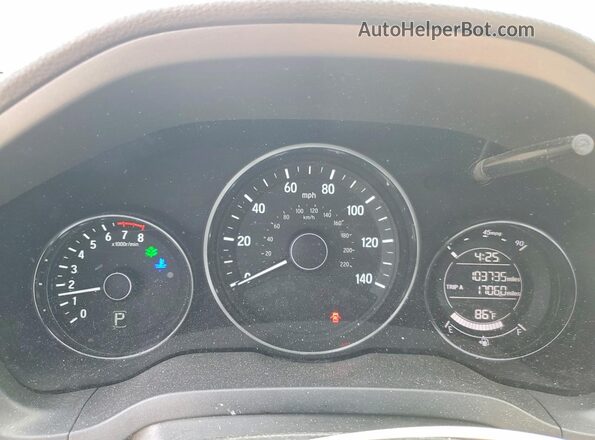 3CZRU5H57HM702103 2017 HONDA HR-V Silver Widok zestawu wskaźników