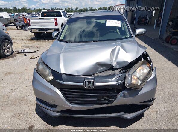 3CZRU5H72JM708253 2018 HONDA HR-V Silver ხელსაწყოთა პანელის ხედი