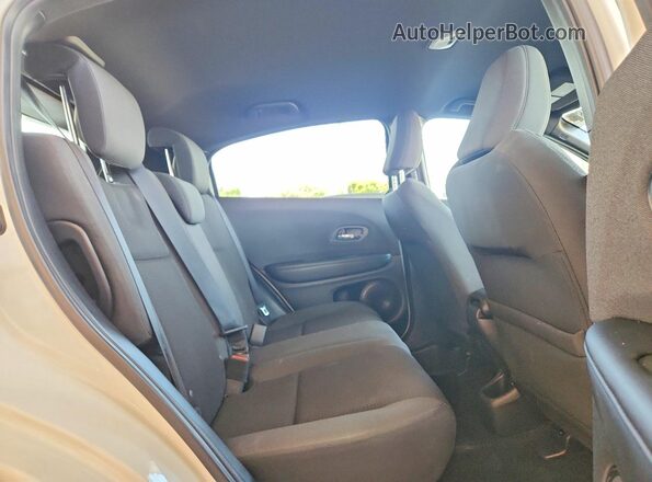 3CZRU6H10MM718947 2021 HONDA HR-V White Widok wnętrza z tyłu
