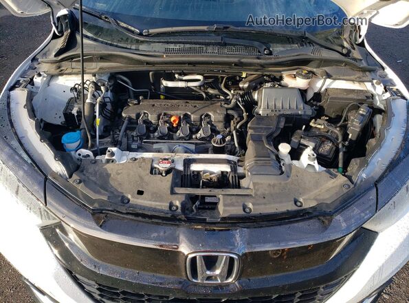 3CZRU6H10NM772945 2022 HONDA HR-V White Rear interior view