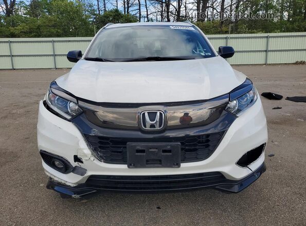 3CZRU6H15NM744686 2022 HONDA HR-V White Вид спереду