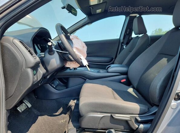3CZRU6H18KG714589 2019 HONDA HR-V Silver წინა სალონის ხედი