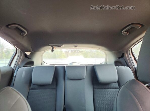 3CZRU6H18KG714589 2019 HONDA HR-V Silver უკანა სავარძლების ხედი