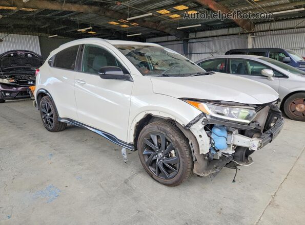 3CZRU6H18MM732238 2021 HONDA HR-V White Front right