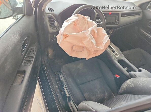 3CZRU6H30JG710083 2018 HONDA HR-V Black Dashboard view
