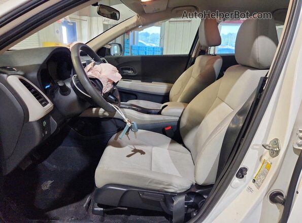 3CZRU6H30KM708451 2019 HONDA HR-V White Սալոնի դիմացի տեսք