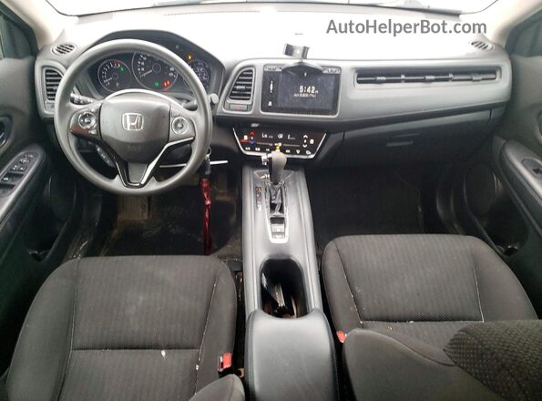 3CZRU6H33JM106528 2018 HONDA HR-V Gray Dashboard view