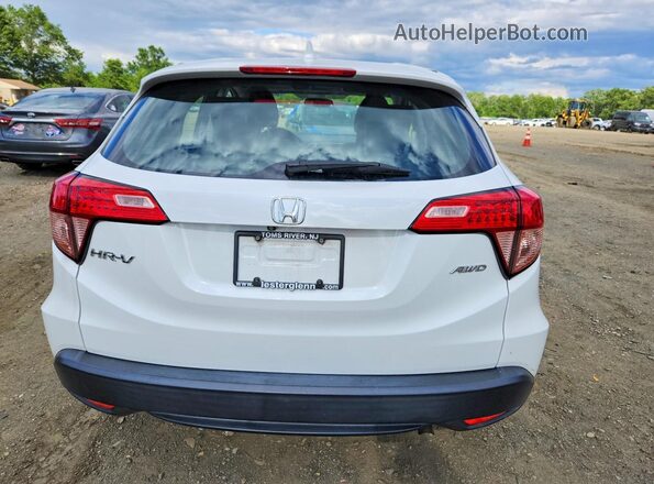 3CZRU6H33JM706868 2018 HONDA HR-V White Rear view