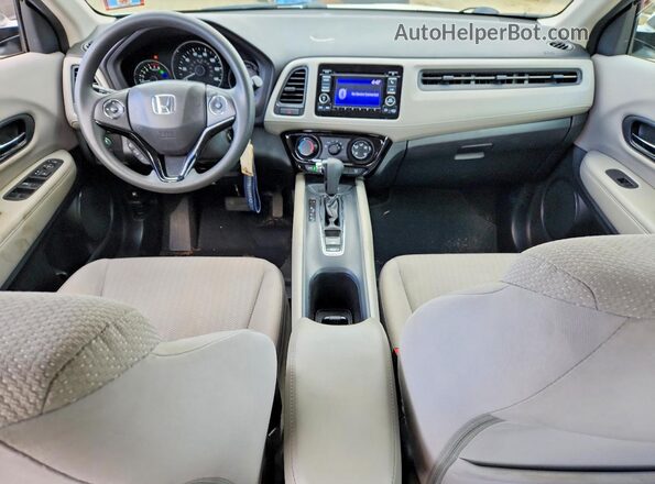 3CZRU6H33JM706868 2018 HONDA HR-V White Dashboard view
