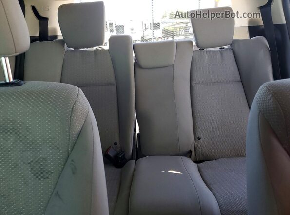 3CZRU6H33JM714226 2018 HONDA HR-V White Հետևի նստատեղերի տեսք