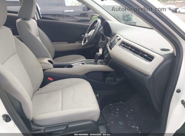 3CZRU6H33NM711378 2022 HONDA HR-V White Front interior view