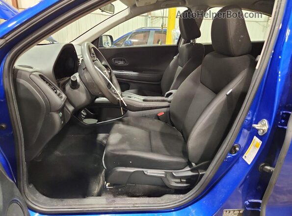 3CZRU6H34JG718042 2018 HONDA HR-V Blue Սալոնի դիմացի տեսք