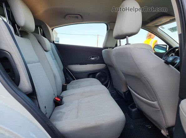 3CZRU6H34KM718853 2019 HONDA HR-V White Սալոնի հետևի տեսք
