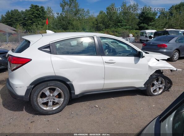 3CZRU6H35GM728685 2016 HONDA HR-V White Rear interior view