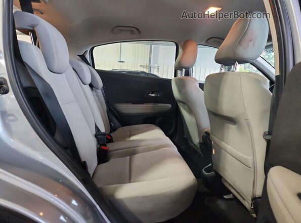 3CZRU6H36MM739786 2021 HONDA HR-V Silver Rear seats view