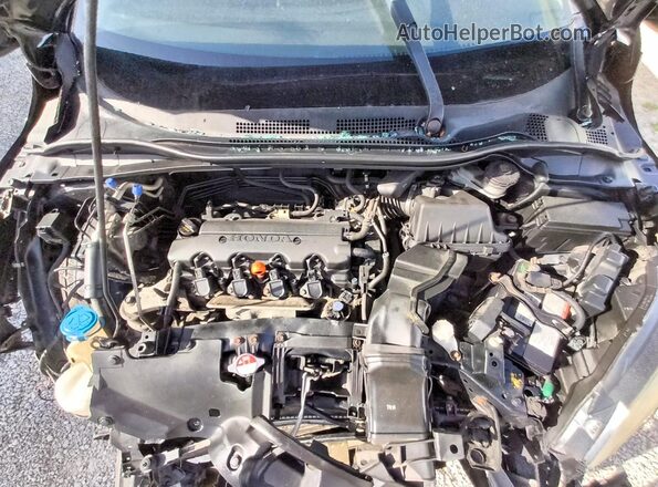 3CZRU6H37JM703889 2018 HONDA HR-V Black Սալոնի հետևի տեսք