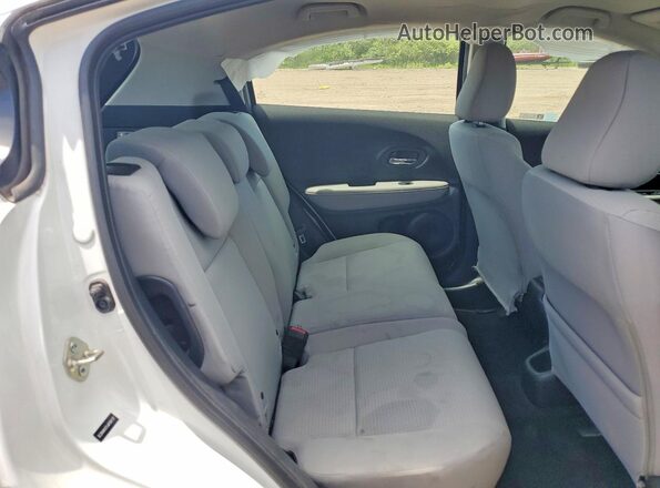 3CZRU6H37LM700137 2020 HONDA HR-V White Rear interior view