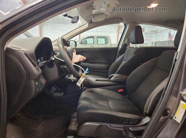3CZRU6H38JM717350 2018 HONDA HR-V Gray Front interior view